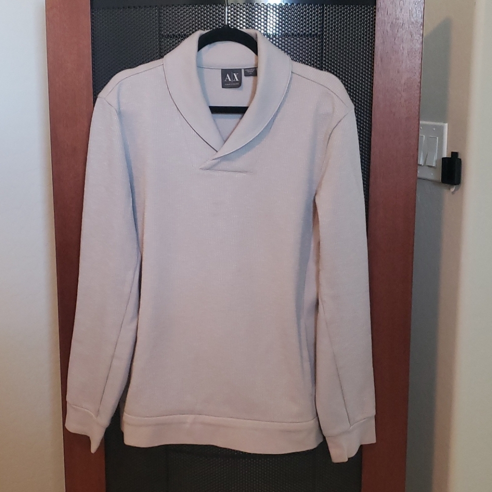 Pullover sweater